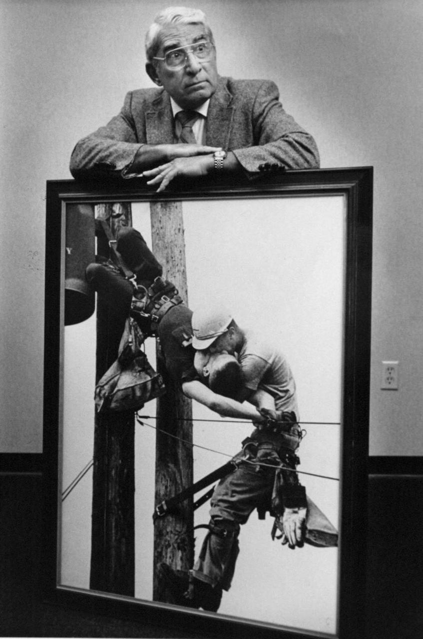 The Kiss of Life Photograph